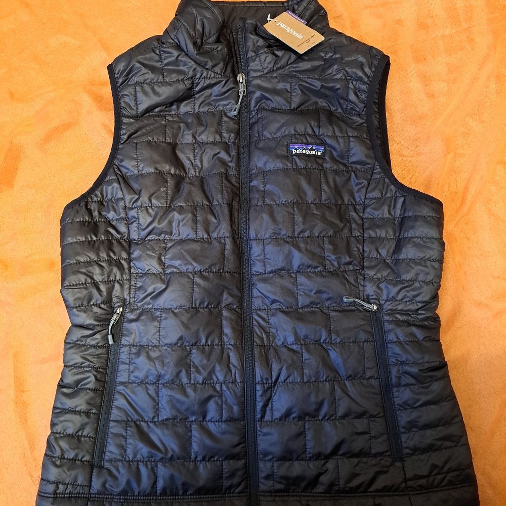 NWT Patagonia Women's Medium Nano Puff Vest Black